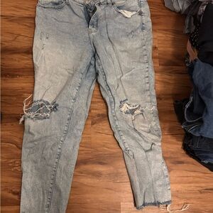 Distressed Light Blue Jeans High Rise Straight Leg